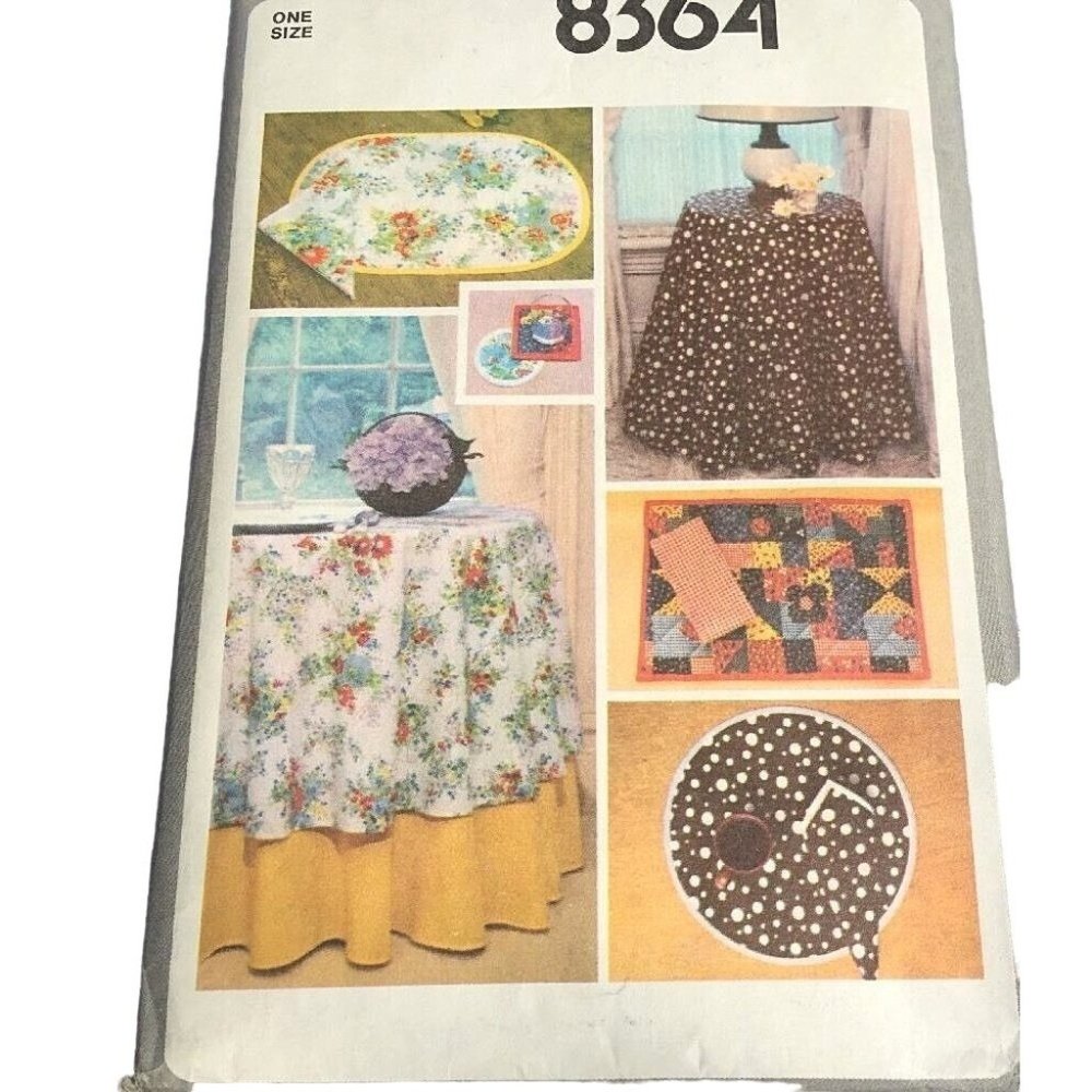 Simplicity 8364 TABLECLOTH, PLACEMATS, NAPKINS, Coasters Pattern UNCUT